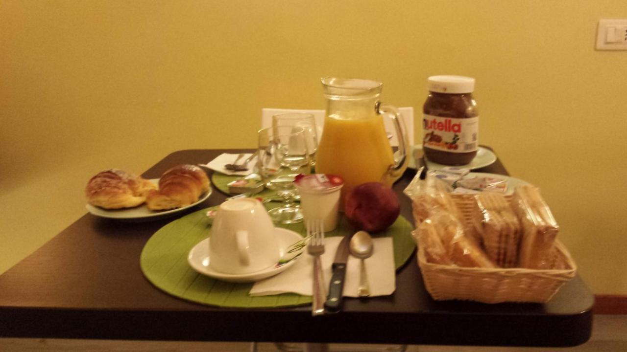 Villa Borghese Guest House Рим Екстер'єр фото
